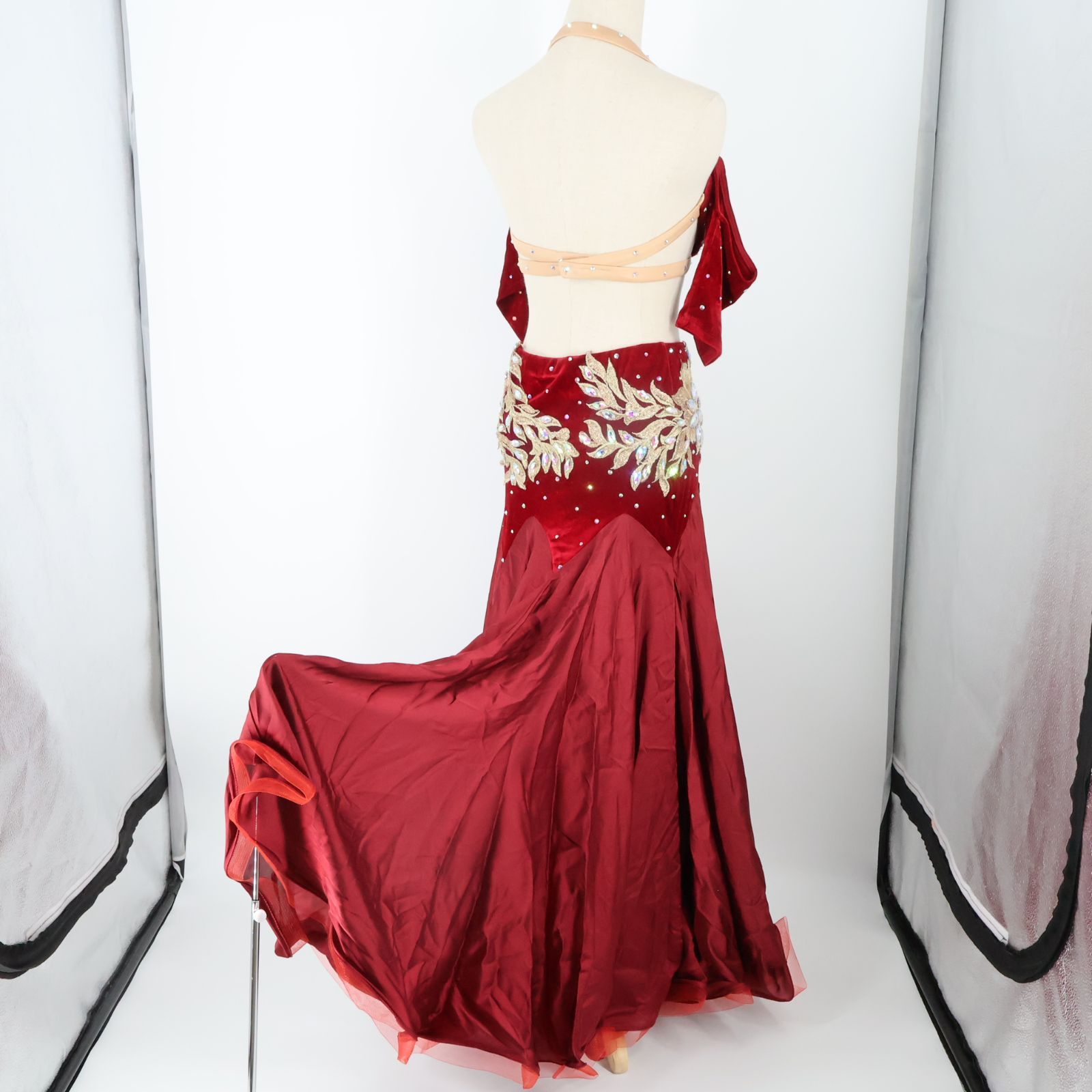 ベリーダンス用 オリエンタル衣装】レッド ラインストーン 赤 シルバー