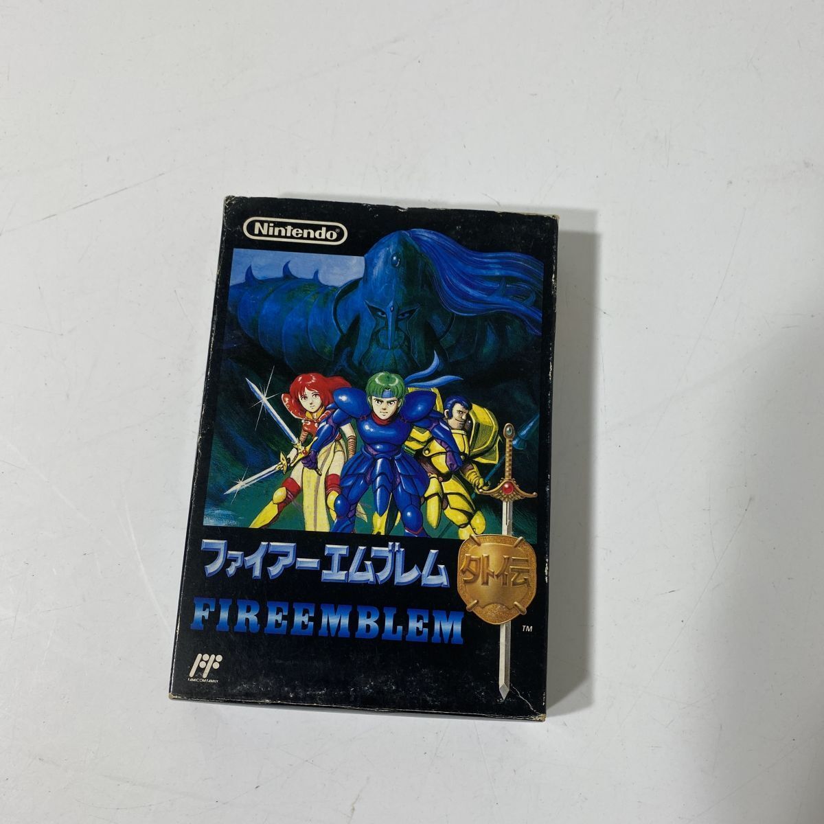 【未開封未使用】ファミコン　ファイアエムブレム外伝 ファミコン ファイアーエムブレム外伝 ソフト 未検品
