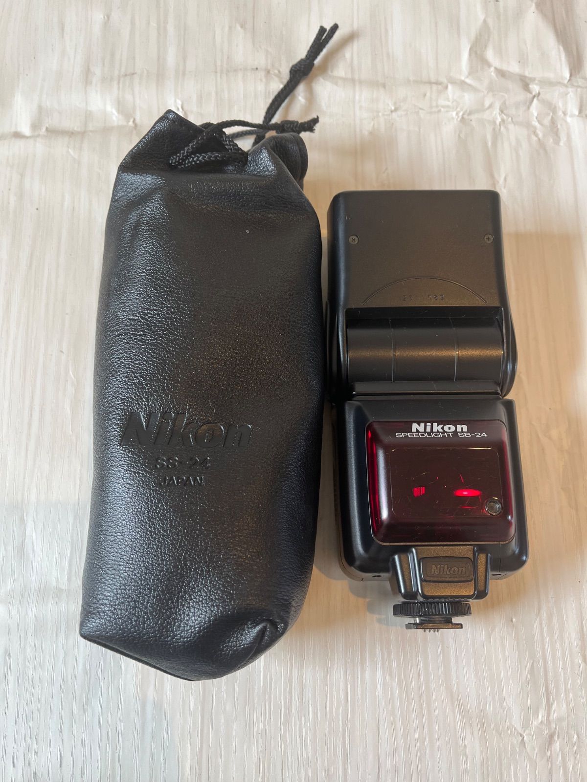 ケース付き Nikon SPEEDLIGHT SB-24 ストロボ 49 - メルカリ ケース付き Nikon SPEEDLIGHT SB-24 ストロボ 49 - メルカリ