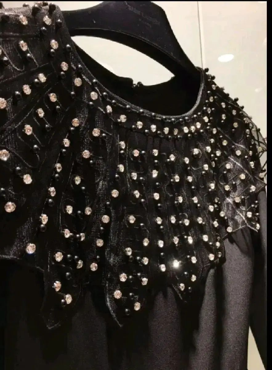 ビーズ ワンピース