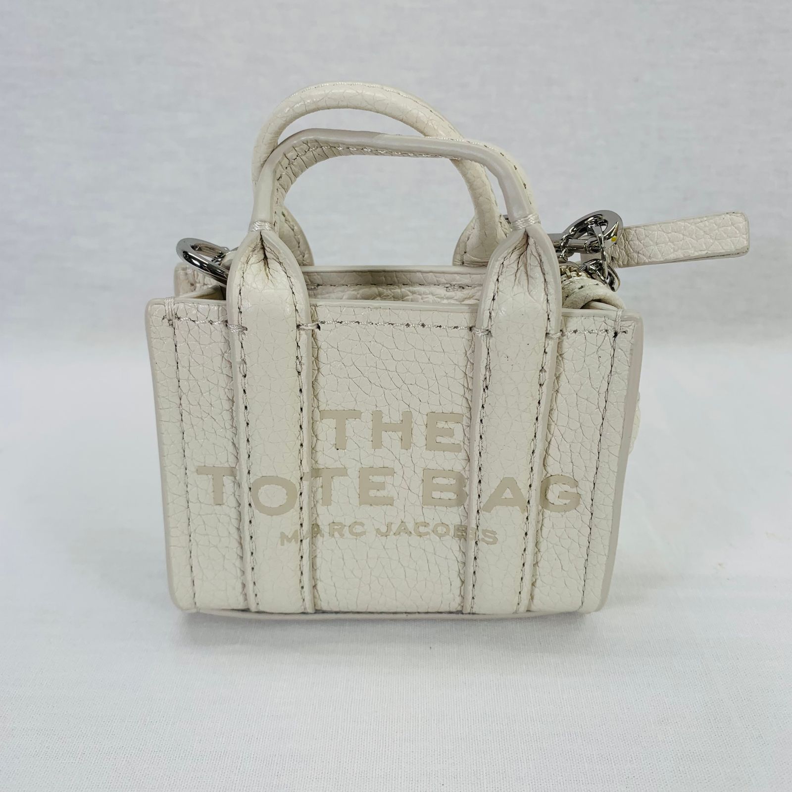 MARC JACOBS マークジェイコブス THE TOTE CHARM ザ レザー ナノ