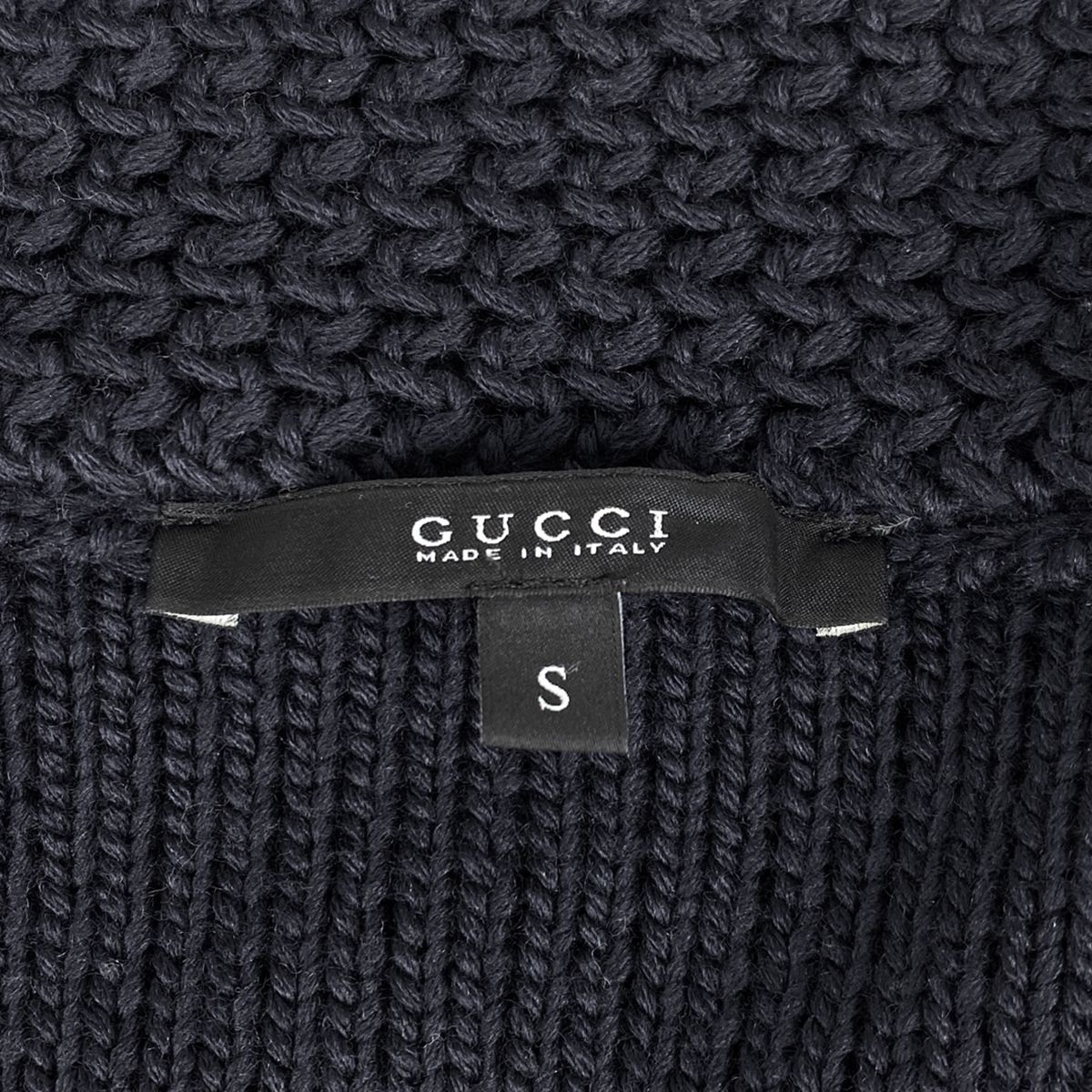 グッチ 未使用級 カーディガン ネイビー ロゴワッペン ウール Italy GUCCI グッチ ロゴワッペン ニット カーディガン アウター
