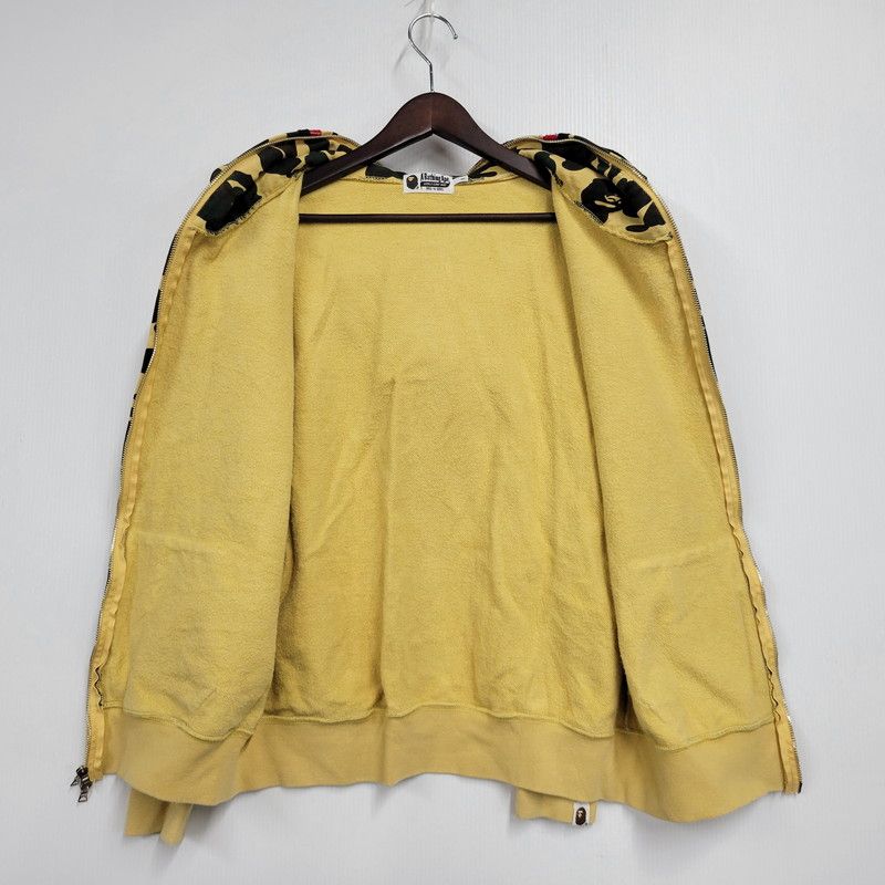 中古品】A BATHING APE アベイシングエイプ CAMO SHARK FULL ZIP