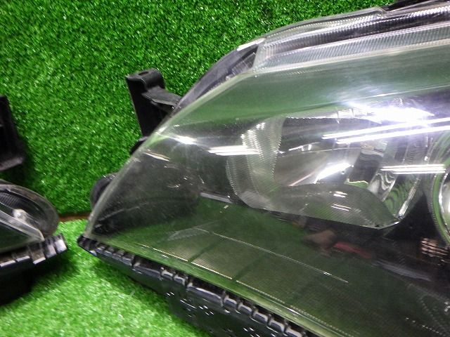 インプレッサ ヘッドライト左右 HID GH GRF GRB 1809 2Q バラスト付 スバル 251010059