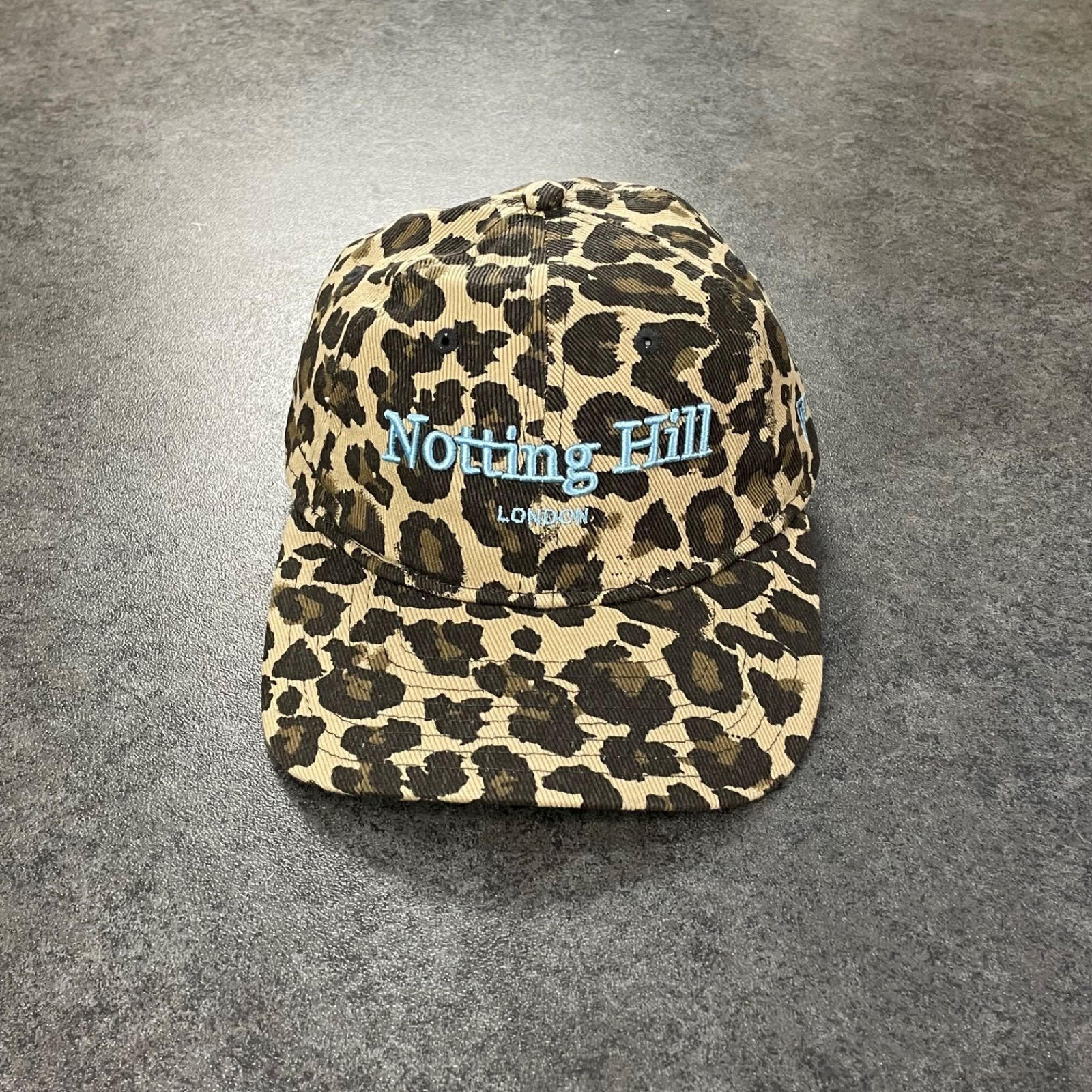 O1 英国限定モデル New Era Notting Hill London Leopard Camo