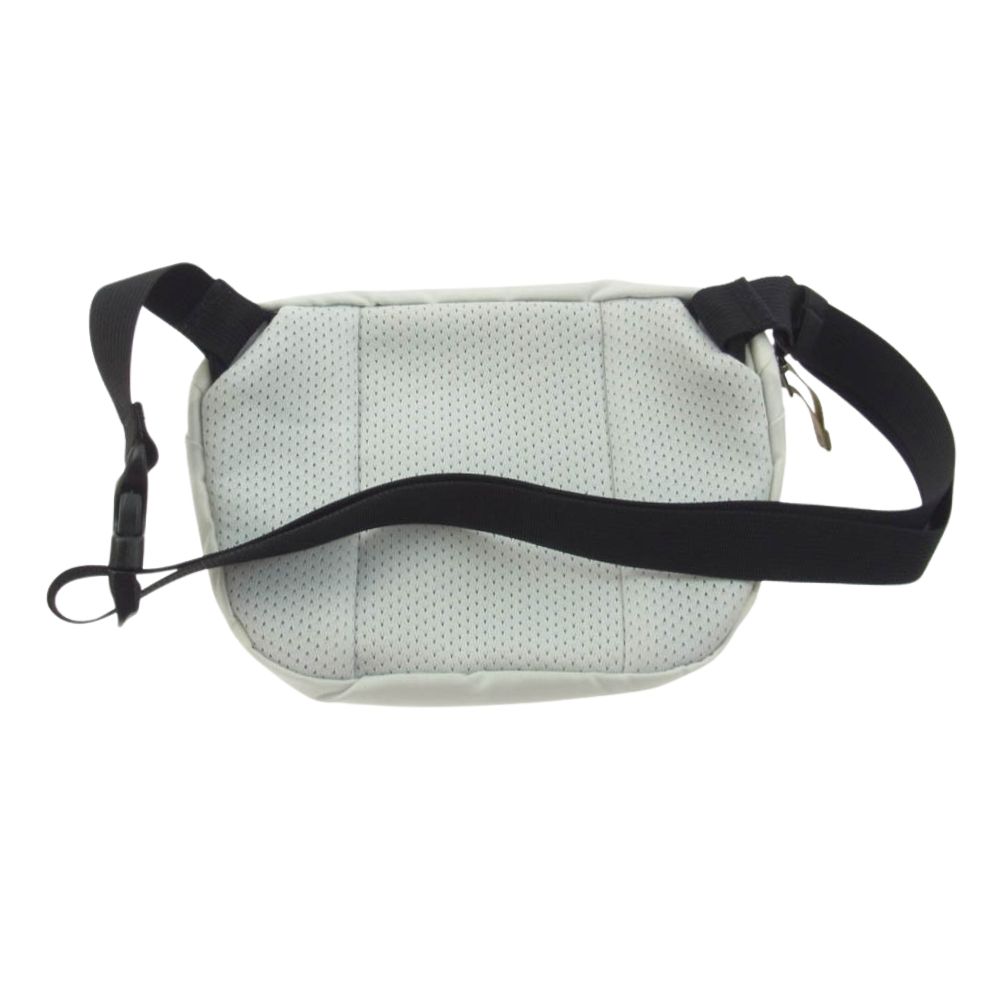 ビームスボーイより新たにアークテリクスの別注アイテムが発売