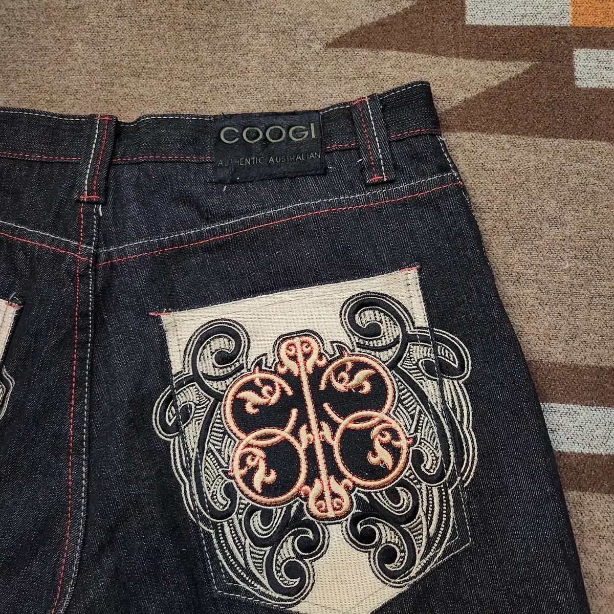 COOGI COOGI(クージー) 刺繡 デニム ハーフパンツ 36 y2k - メルカリ