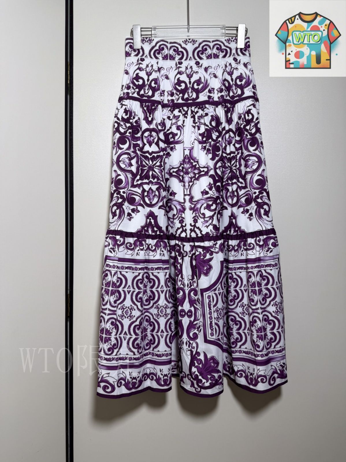 今日WTO】Dolce&Gabbana Purple Majolica Off-Shoulder Two