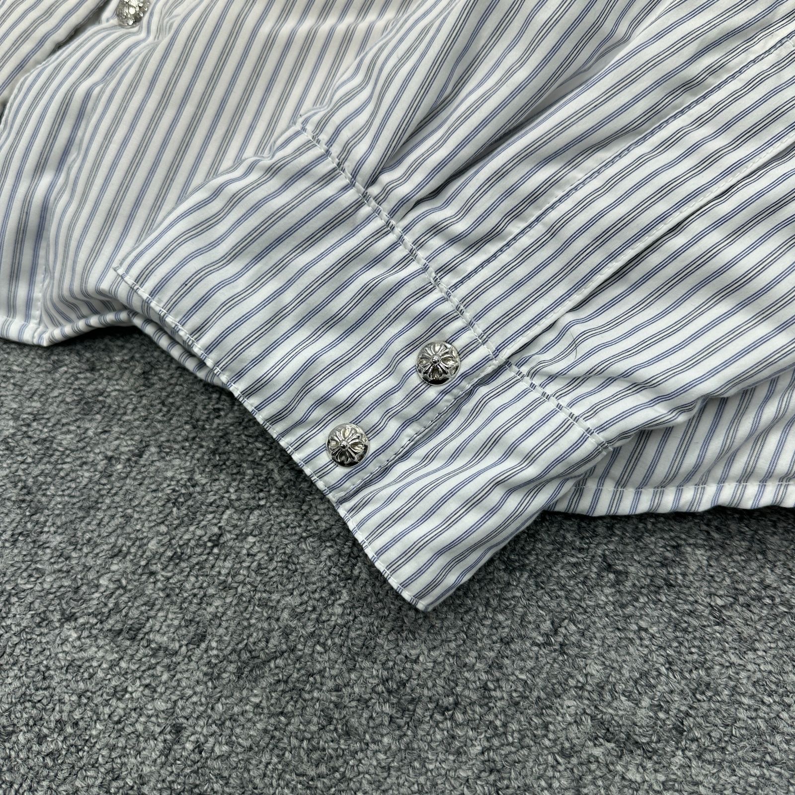 新品クロムハーツ LOOSE ENDS DOWN ストライプ シャツ 中綿 XL - メルカリ