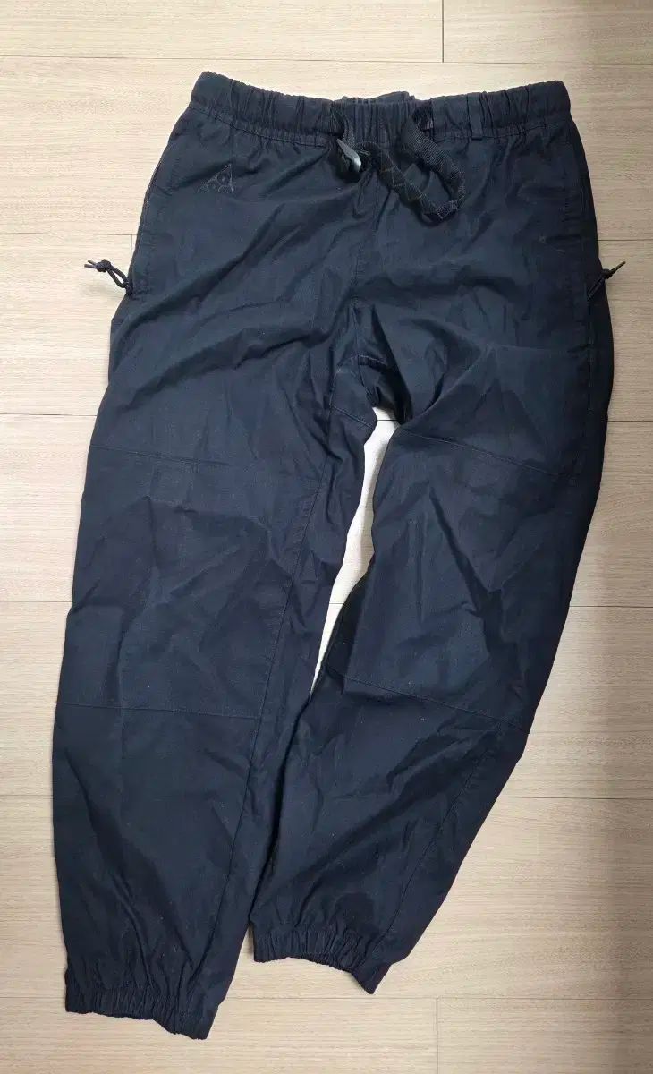 acg ウーマンズ パンツ m