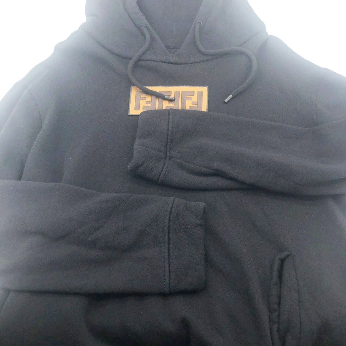 中古】 Fendi フェンディ ズッカ ロゴ プルオーバー パーカー FY0870 