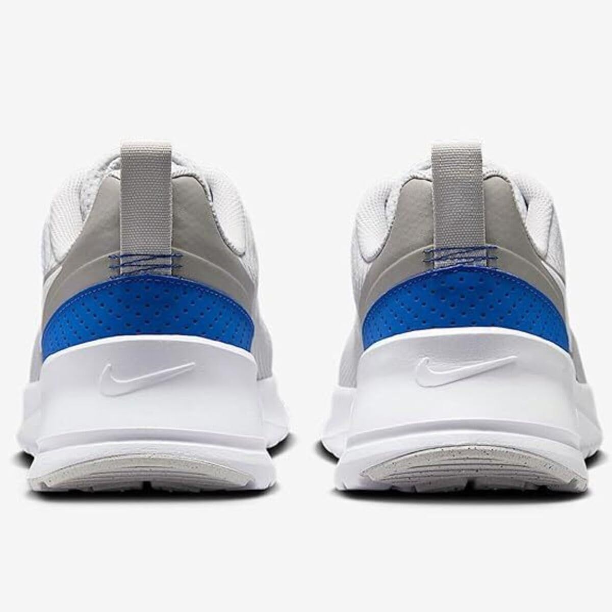 ナイキ] エア マックス ニュアクシス AIR MAX NUAXIS バストグレー 