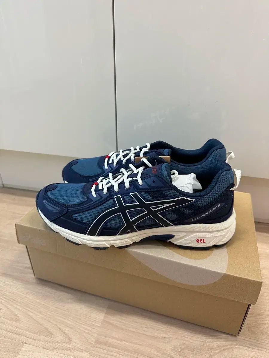 Asics アシックス ゲル ベンチ 6 275