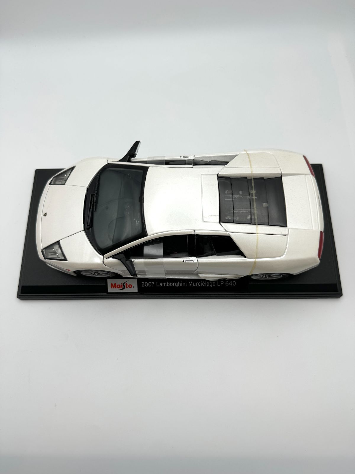 Maisto 1/18 2007 Lamborghini Murcielago LP 640 ホワイト