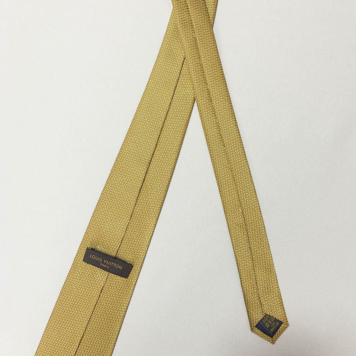 美品 ルイヴィトン Louis Vuitton ネクタイ シルク100% イエロー