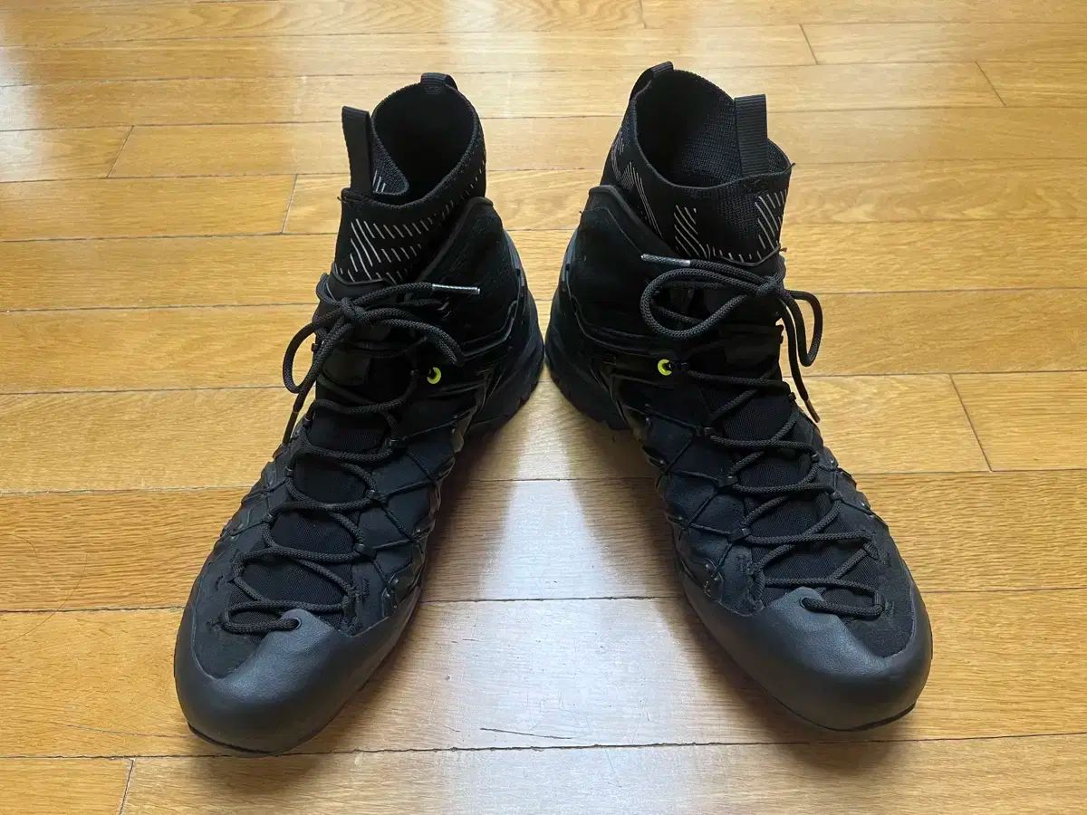 サレワ ワイルドファイア エッジ ミッド gtx