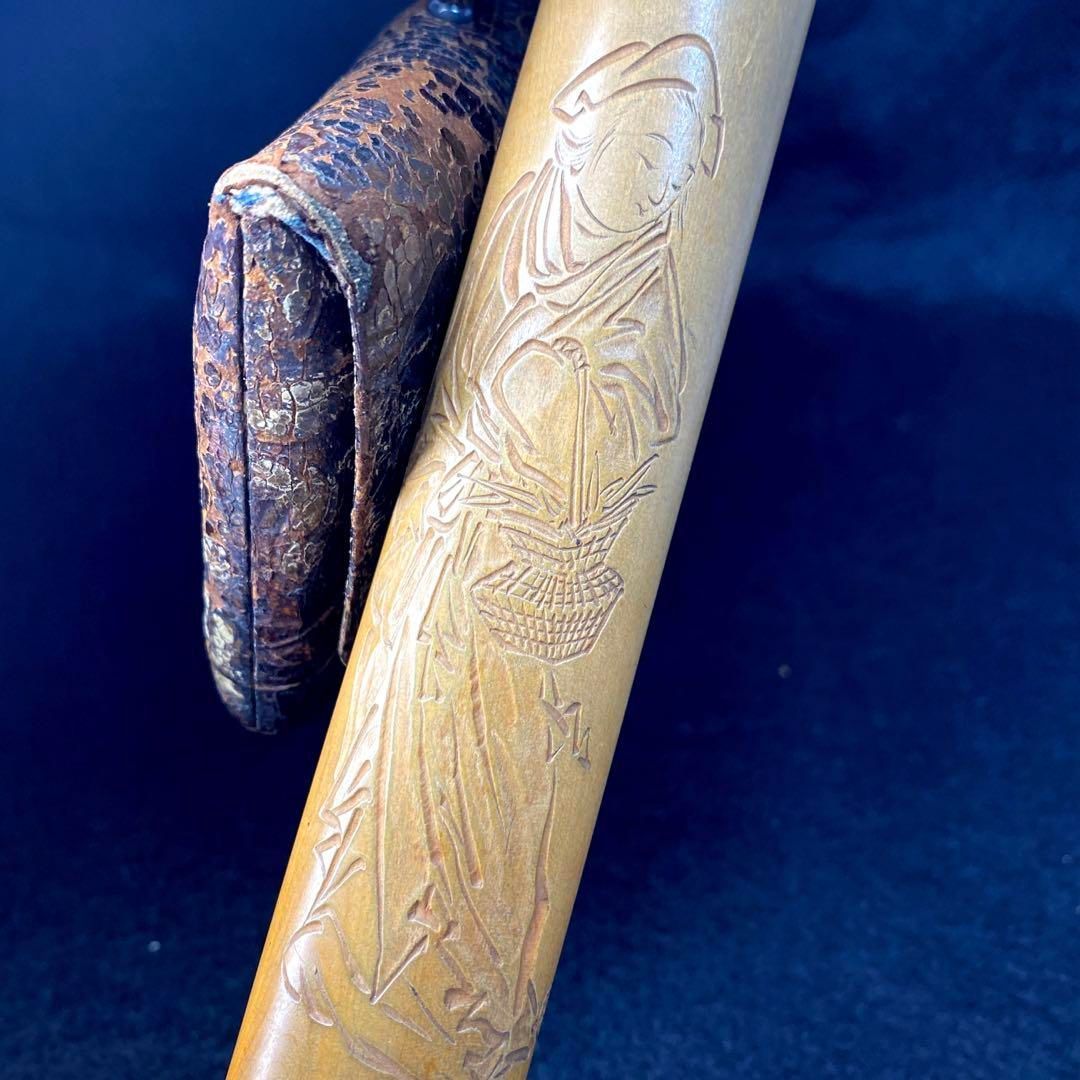 加納銕哉　彫刻　金唐革　純金金具、キセル　木箱付　162g 加納銕哉 彫刻 金唐革 純金金具、キセル 木箱付 162g - メルカリ