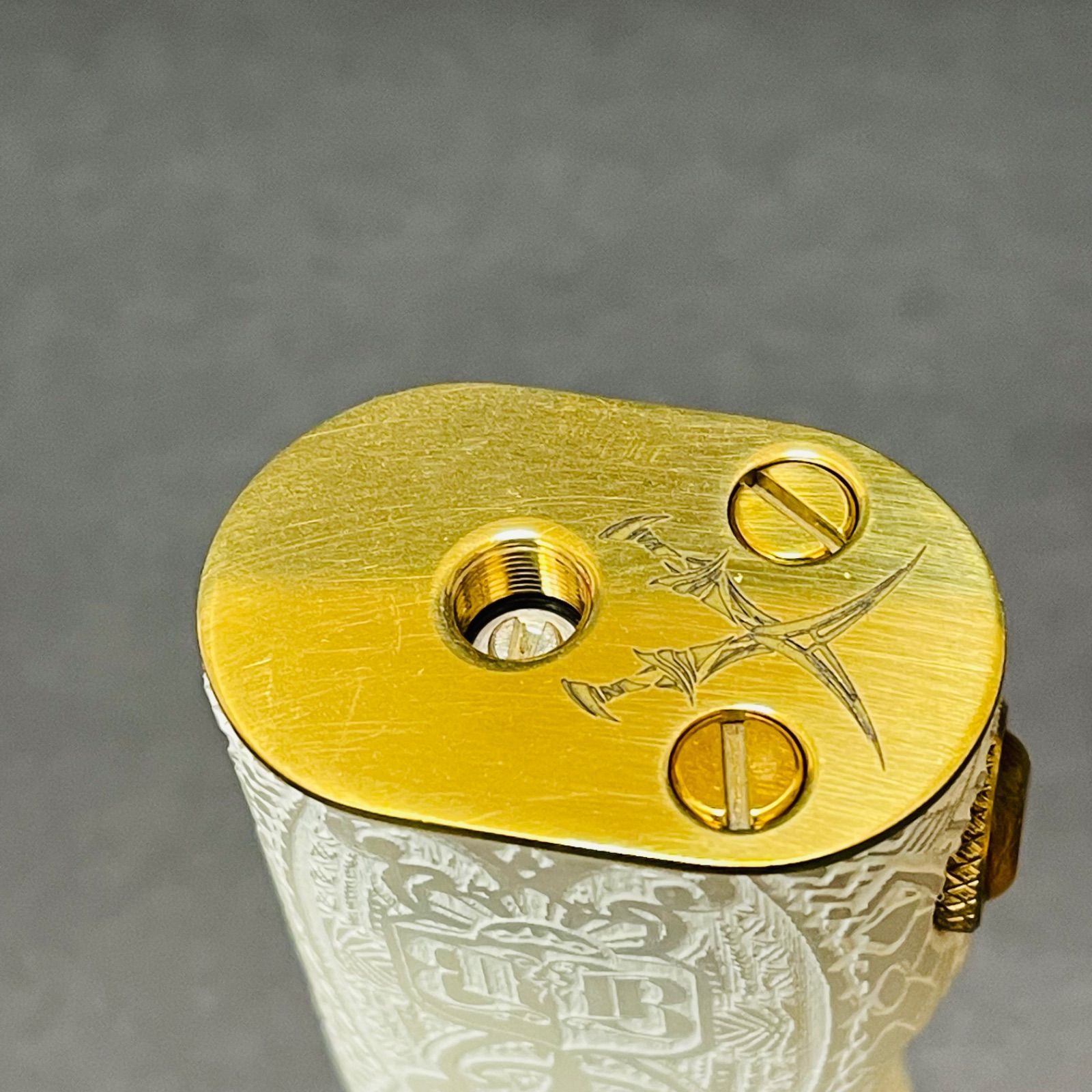 BBBOX Punyal dos White 18650 スタック付 VAPE - メルカリ
