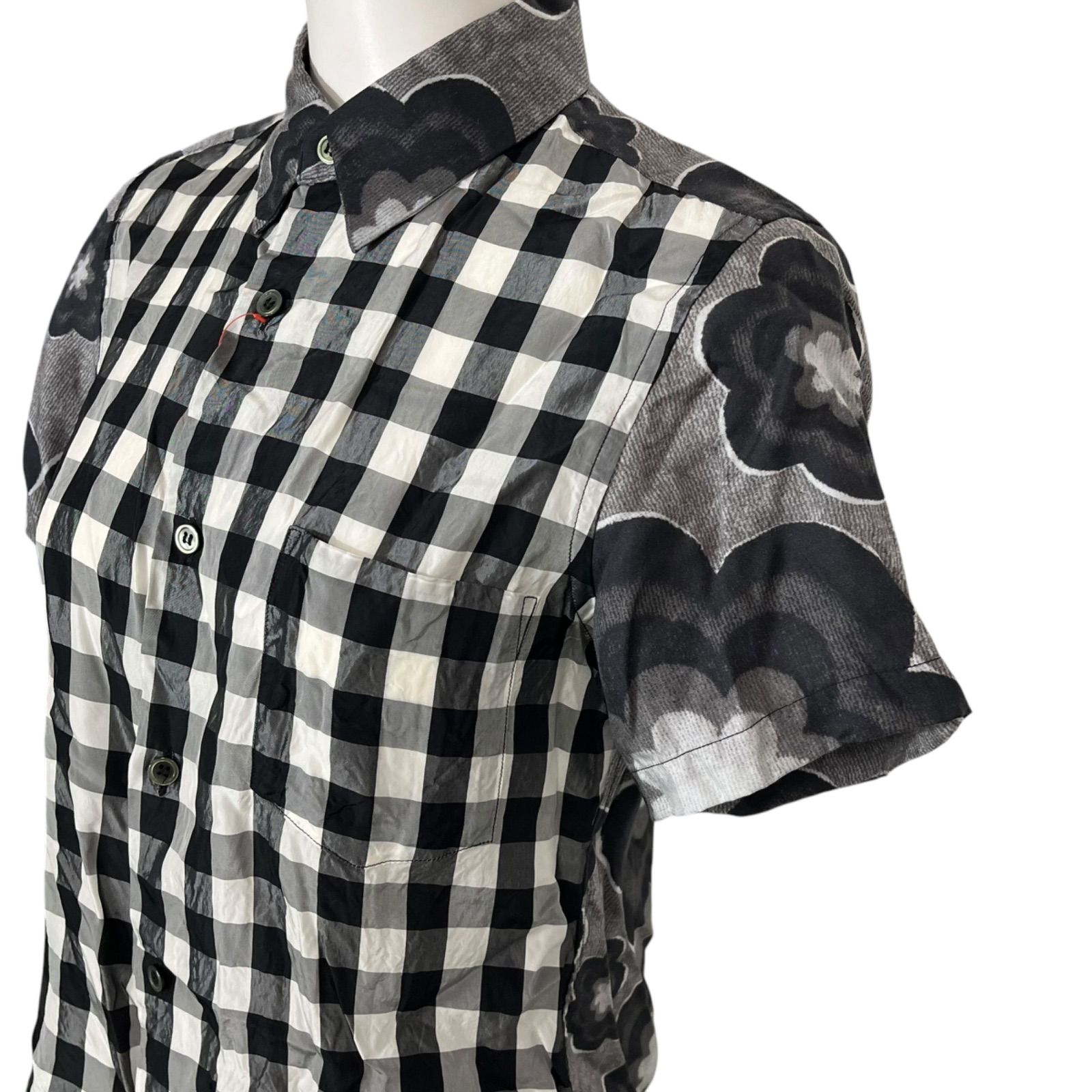 BLACK COMME