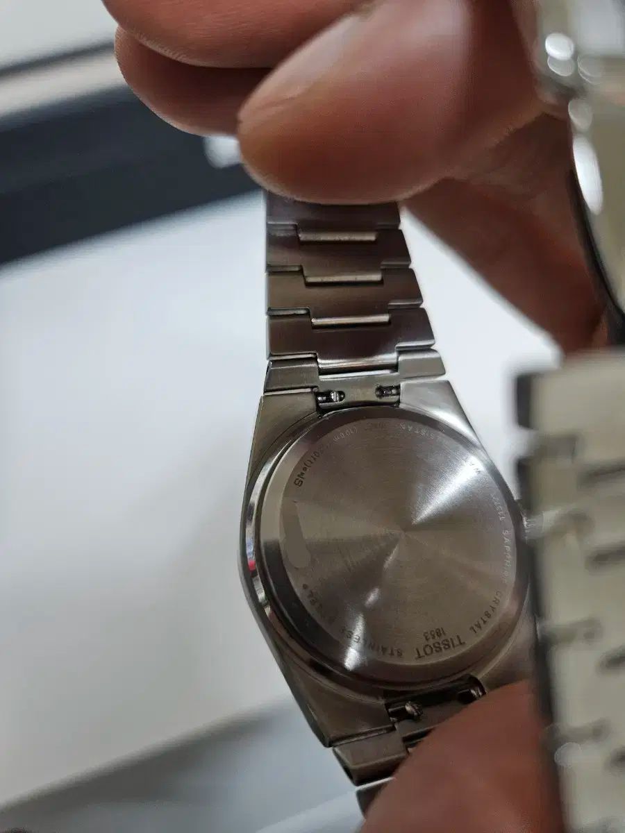  TISSOT ティソ prx 35 mm シルバー クォーツ 腕時計(クォーツ) 腕時計(アナログ)