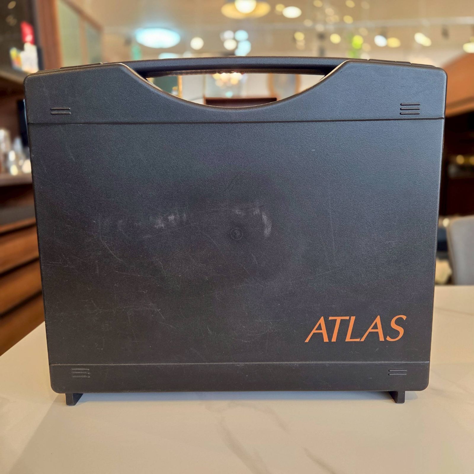ATLAS アトラス