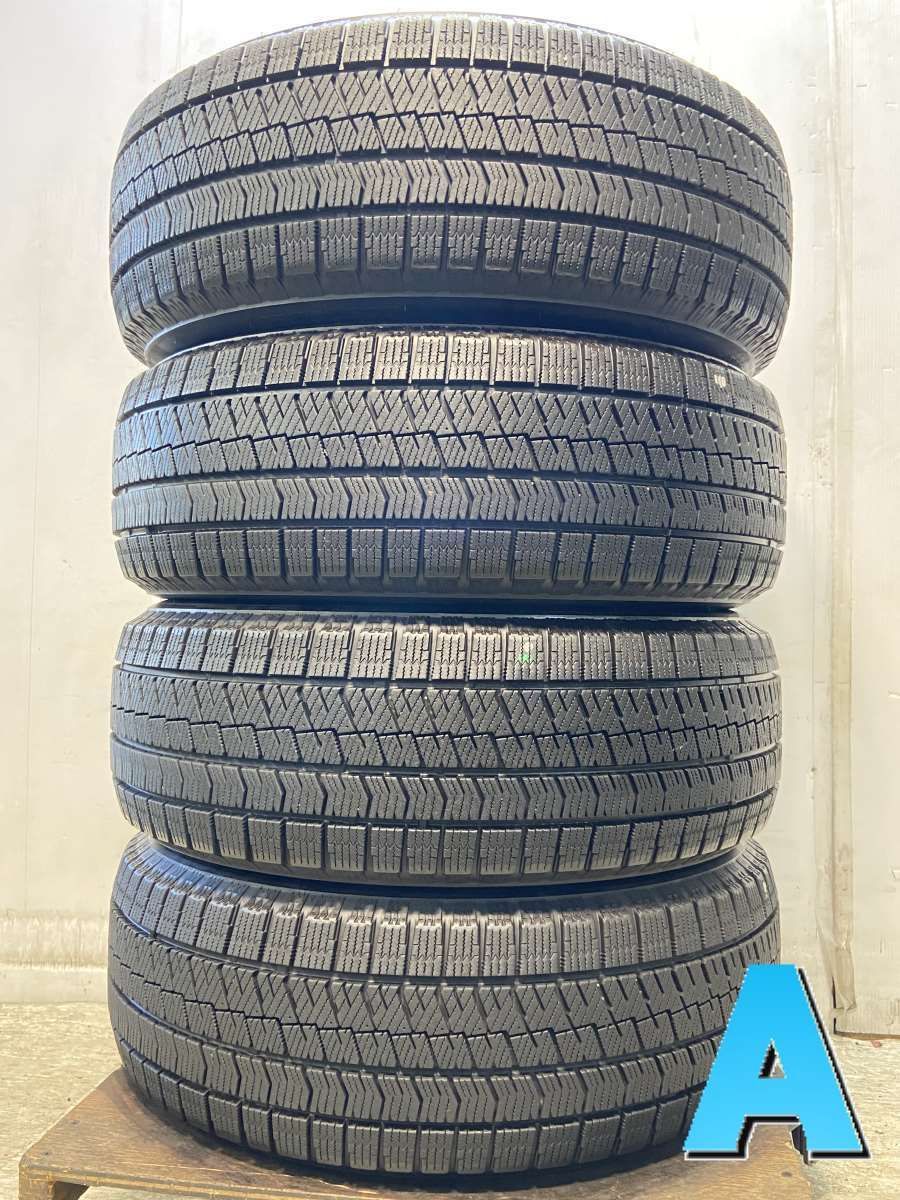 215/60R16 BRIDGESTONE BLIZZAK VRX2 22年 中古スタッドレス 215/60R16 BRIDGESTONE BLIZZAK VRX2 22年 中古スタッドレス