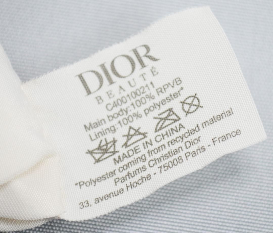 P3 新品未使用本物 Dior ディオール ノベルティポーチ - メルカリShops