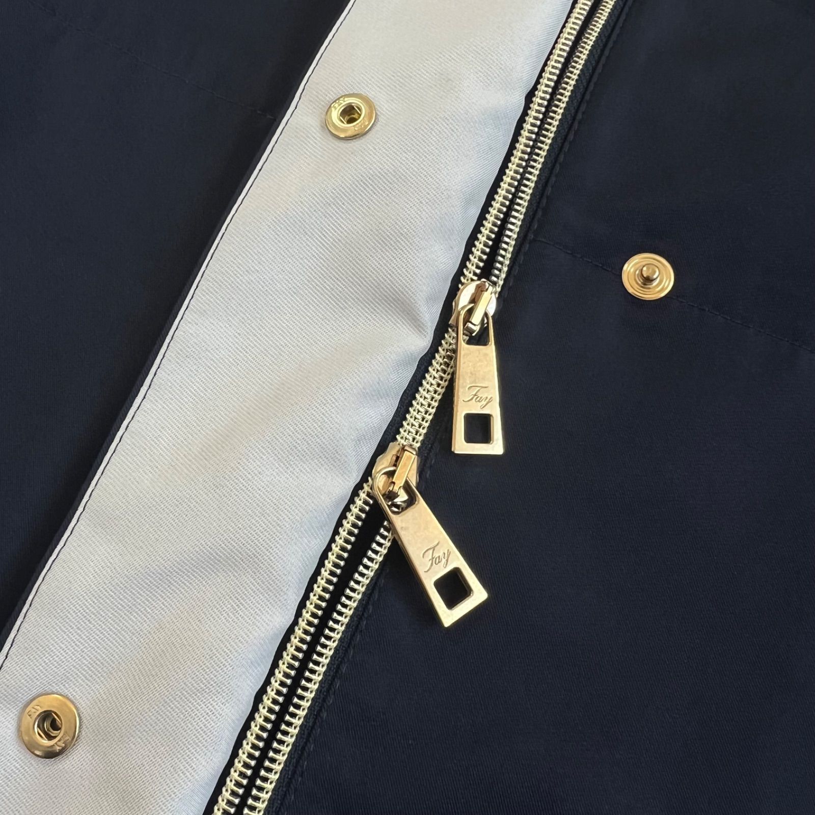 ファイヤーマンコート