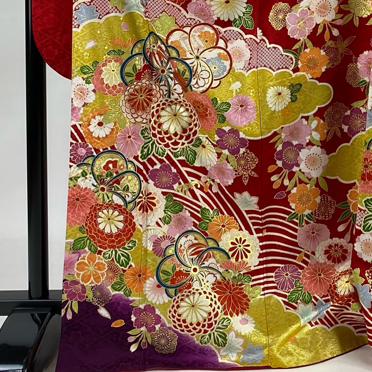 振袖 身丈172.5cm 裄丈71cm L 袷 草花 雲文 箔 金彩 赤 正絹 美品 名品  