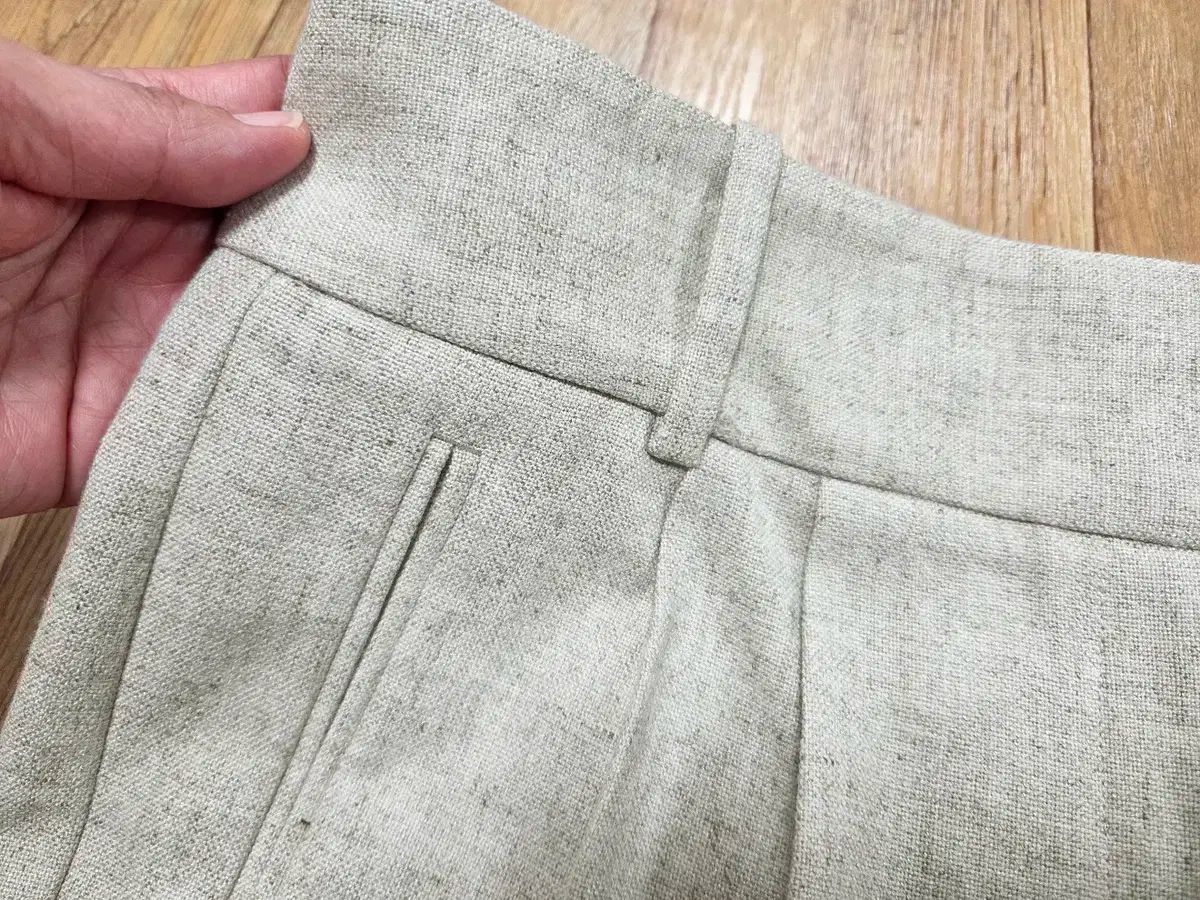 リース REISS