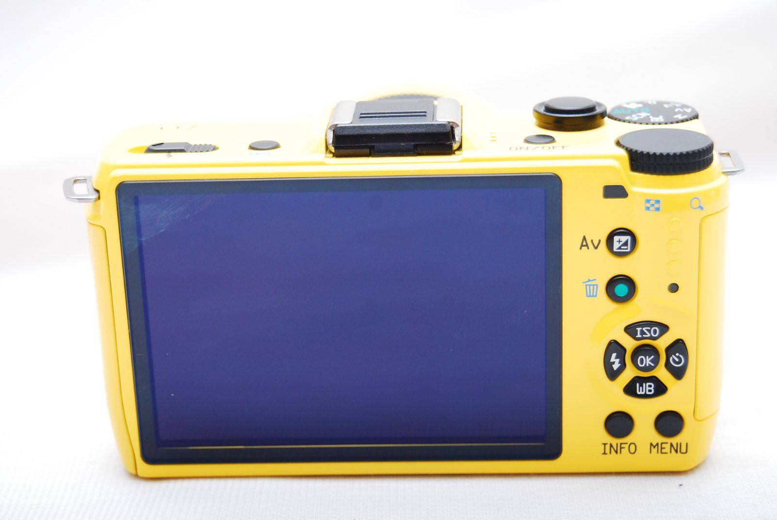 ☆PENTAX ミラーレス一眼 ペンタックス Q7 レンズキット イエロー 