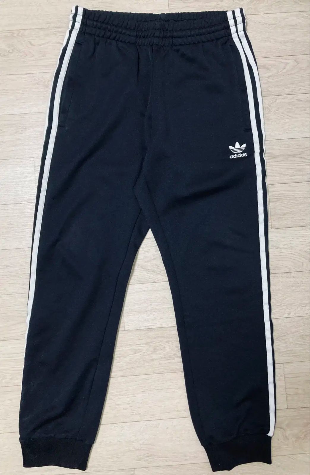 【雷市場（ポンジャン）商品韓国直送】adidas(アディダス) オリジナル ジョガーパンツ M 出品