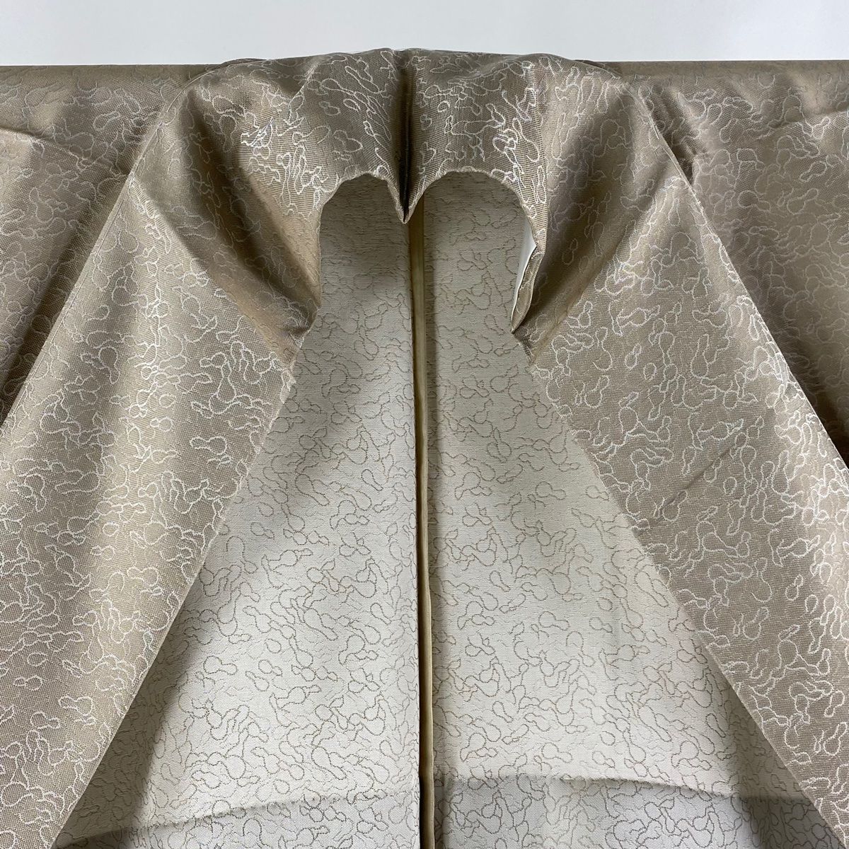 お召 身丈165.5cm 裄丈69cm L 単衣 瓢箪 ほどか 薄茶色 正絹 美品 逸品  