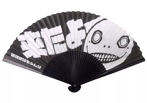 NieR:Automata 扇子 エミール ニーアオートマタ 新品 Amazon.co.jp: ニーアオート エミール 扇子 : ファッション