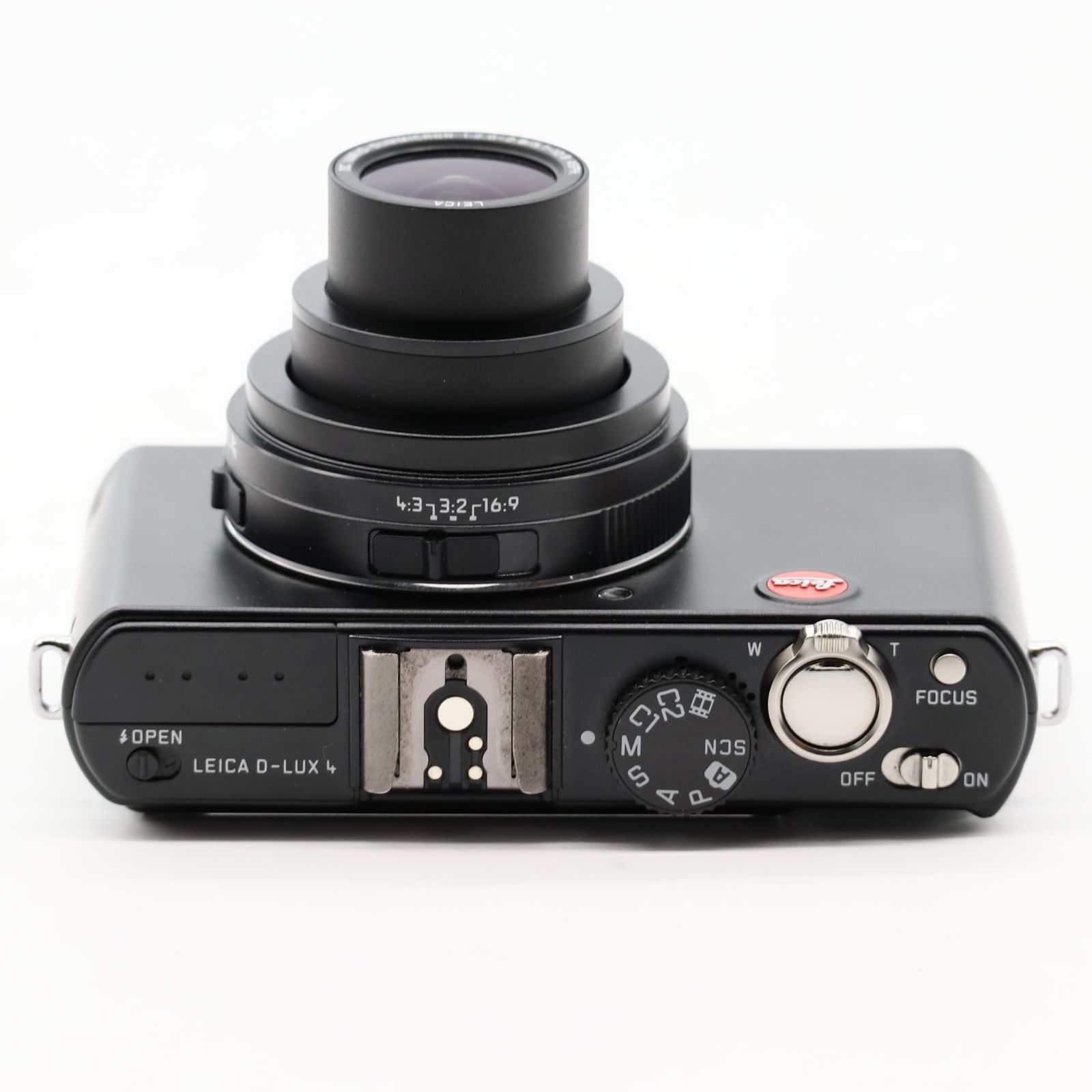 Leica デジタルカメラ ライカD-LUX4 1010万画素 光学2.5倍ズーム ブラック #3748 - メルカリ