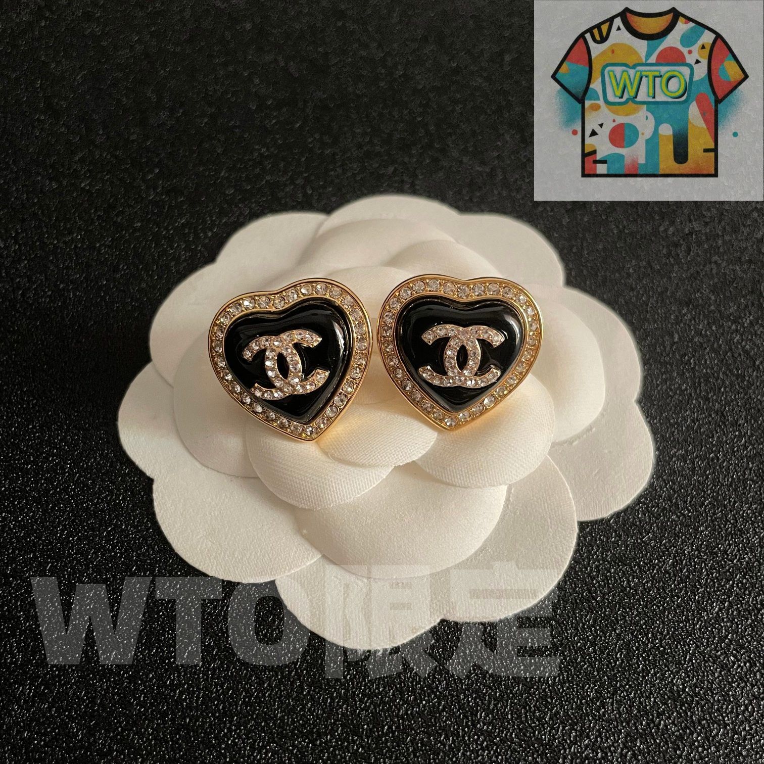今日WTO】Chanel ヴィンテージ アルファベットピアス 送料無料