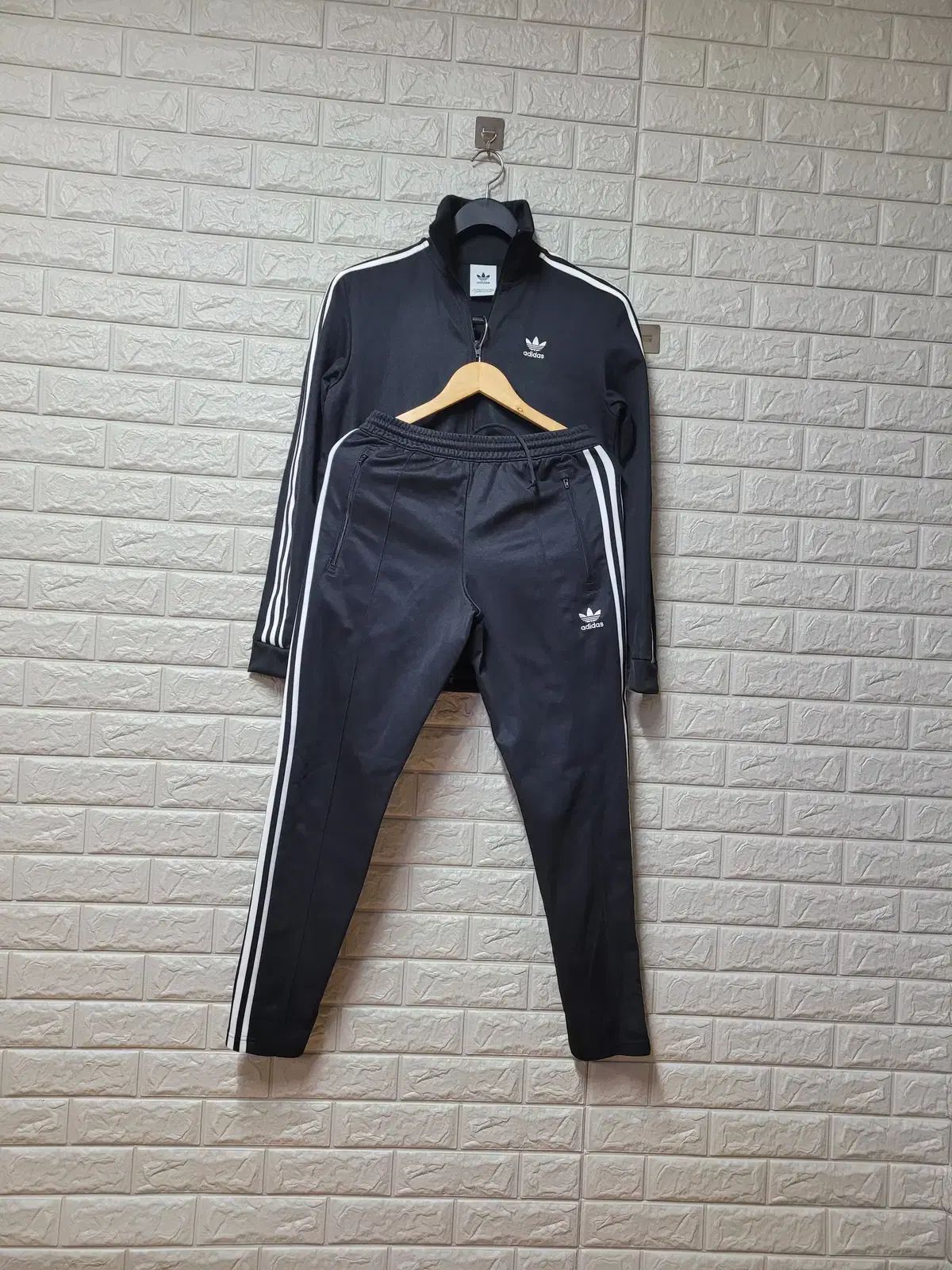 本物保証，豊富な adidas(アディダス) ベッケンバウアー トラック セット M その他