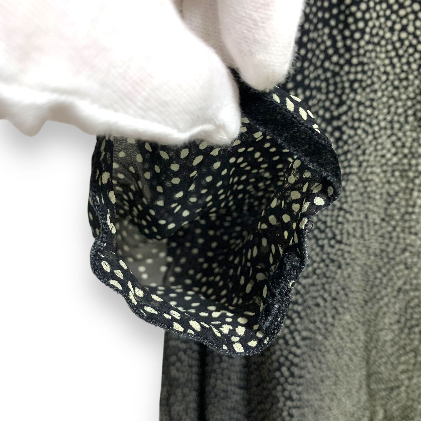 Akris アクリス ブラック×ホワイト 水玉 ワンピース 長袖 シルク