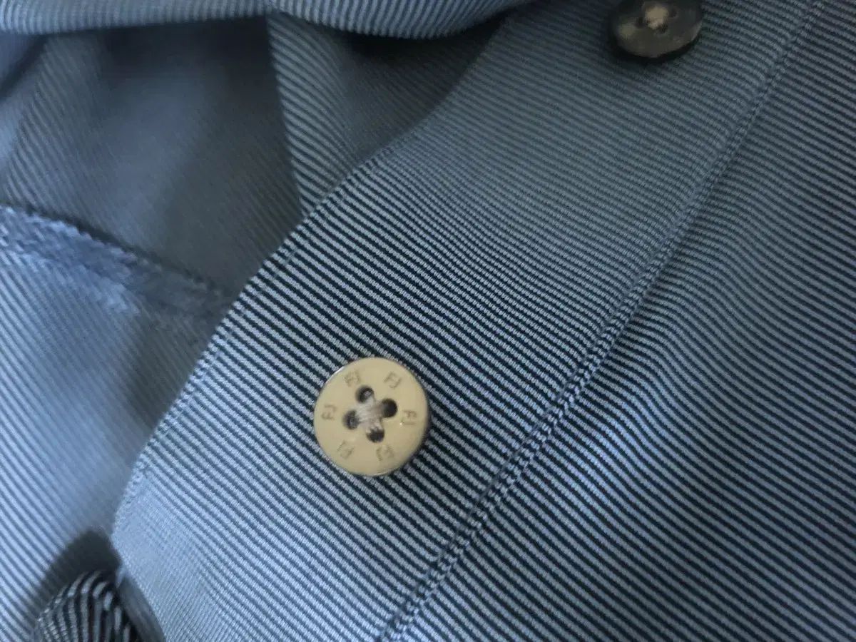 季節の変わり目 トップス