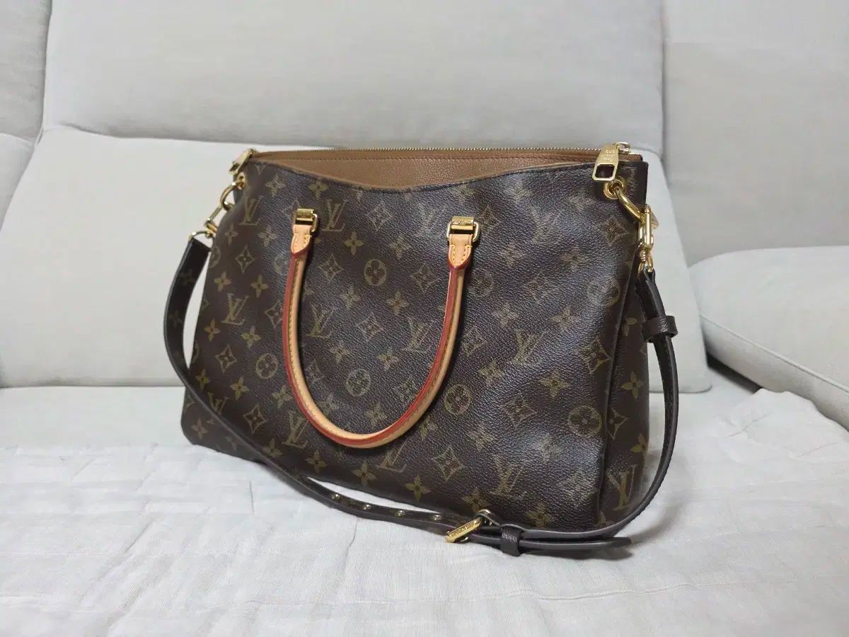 ルイヴィトン モンテーニュ モノグラム トートバッグ