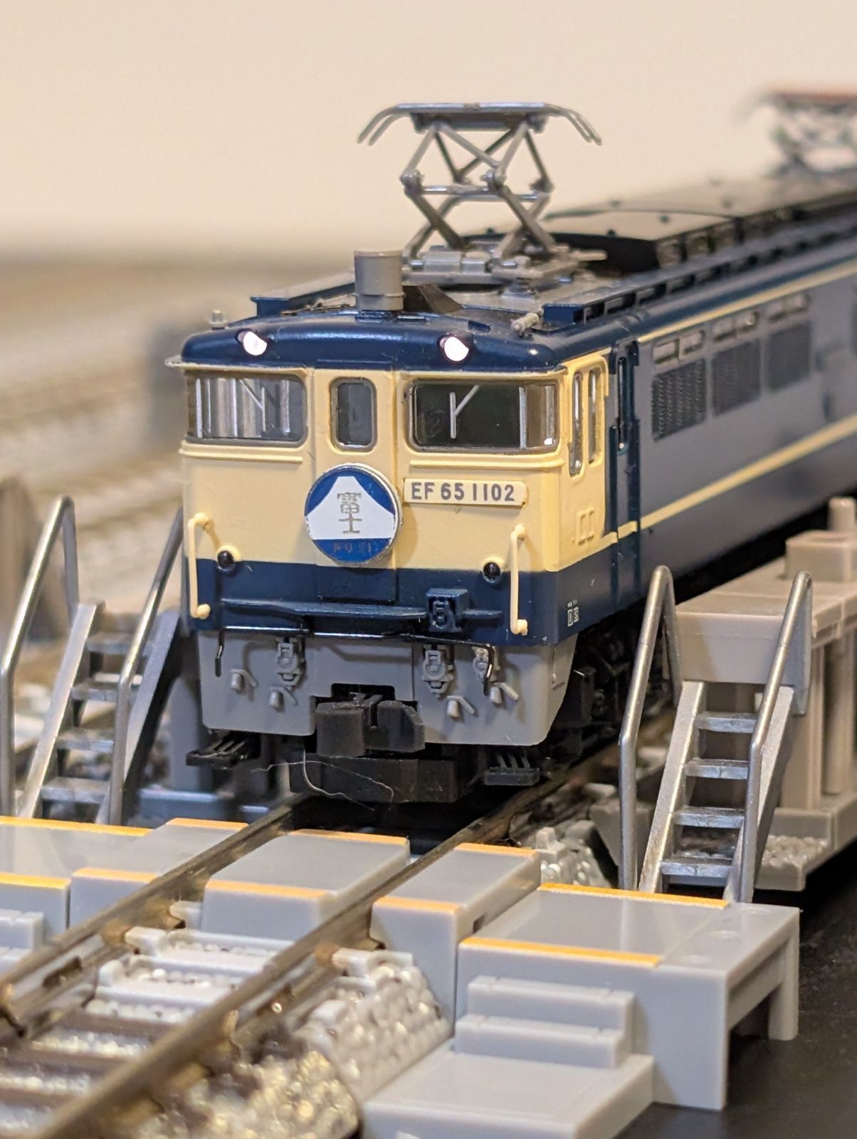 92694 TOMIX EF65型電気機関車(57.127号機)セット(限定品) 92694 TOMIX EF65型電気機関車(57.127号機)セット(限定品) TOMIX EF65