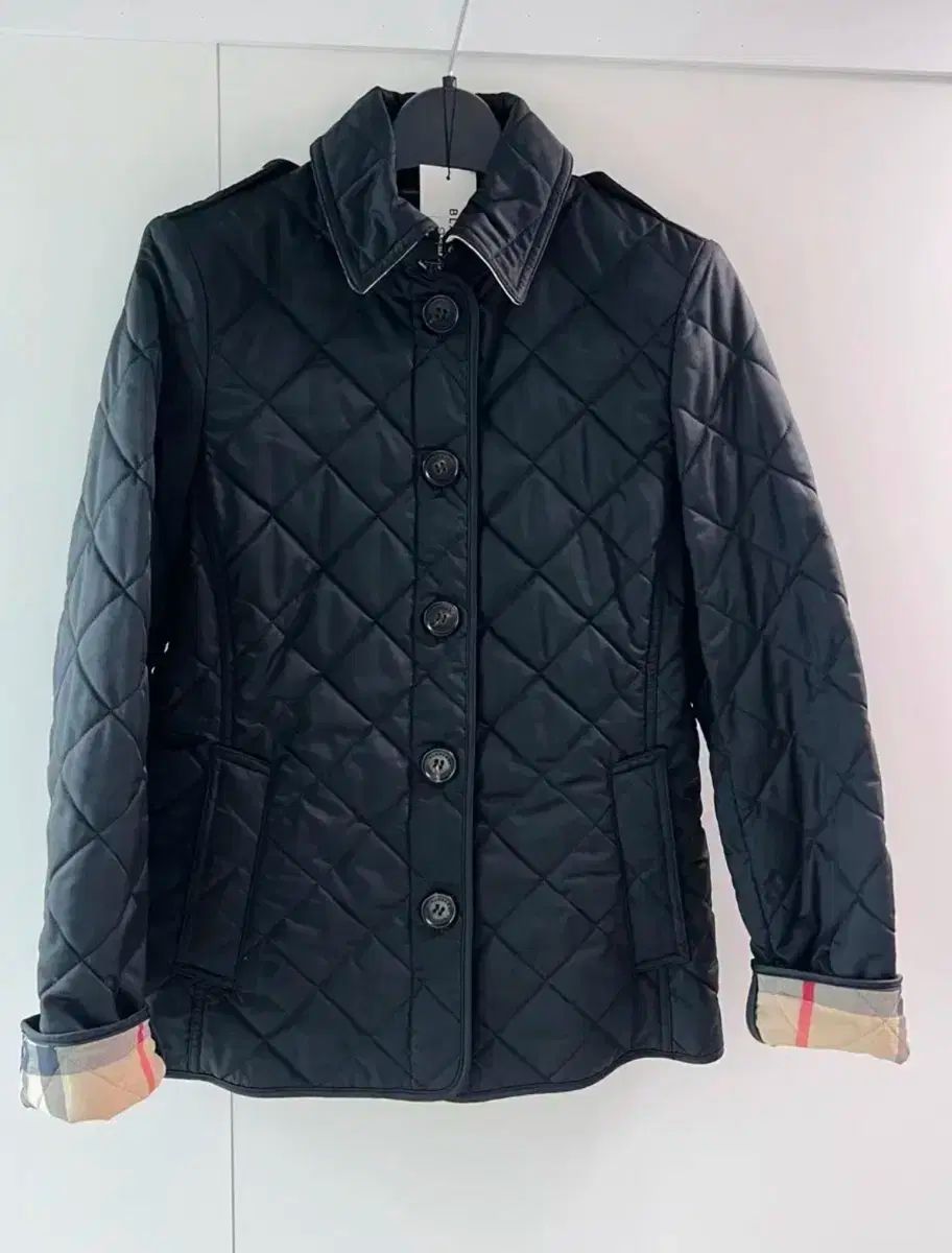 バーバリー アッシュ ラブユアセルフ 承 Her ブラック XS