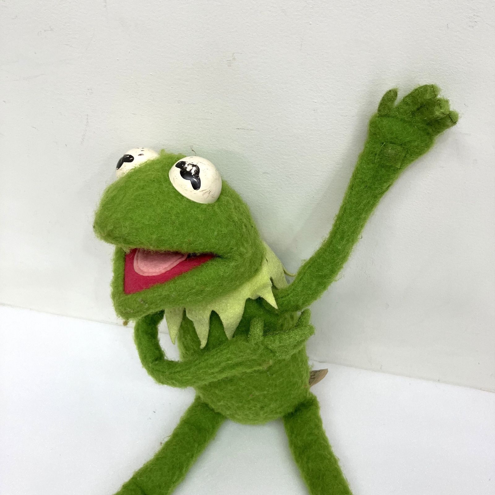 READYMADE からスペシャル仕様の「Kermit the Frog」が発売。 │ QUI - Fashion & Culture media