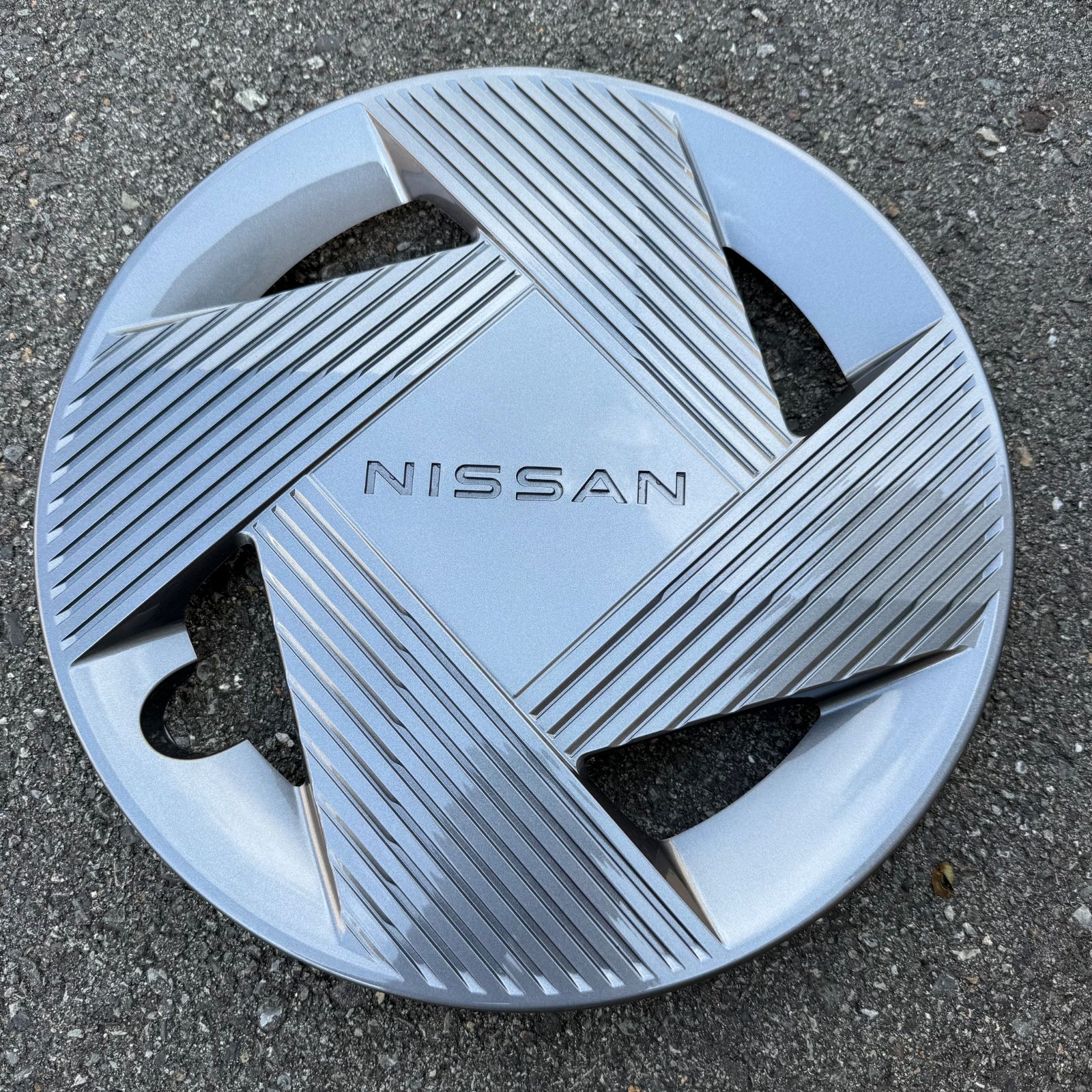 日産 NISSAN ルークス / デイズ 等 純正 ホイールキャップ 14インチ 