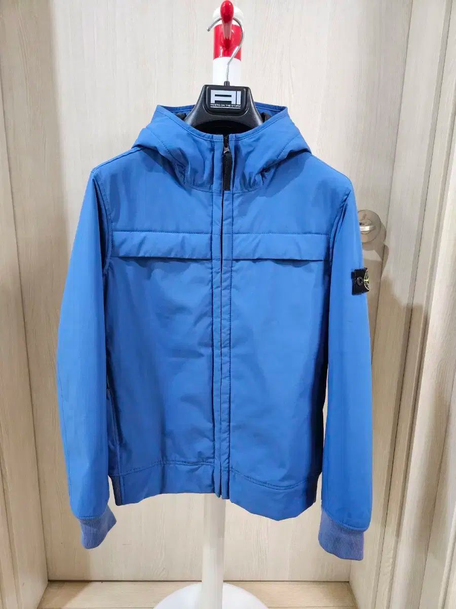 STONE ISLAND ストーンアイランド トゥイーン ジャケット 12 三