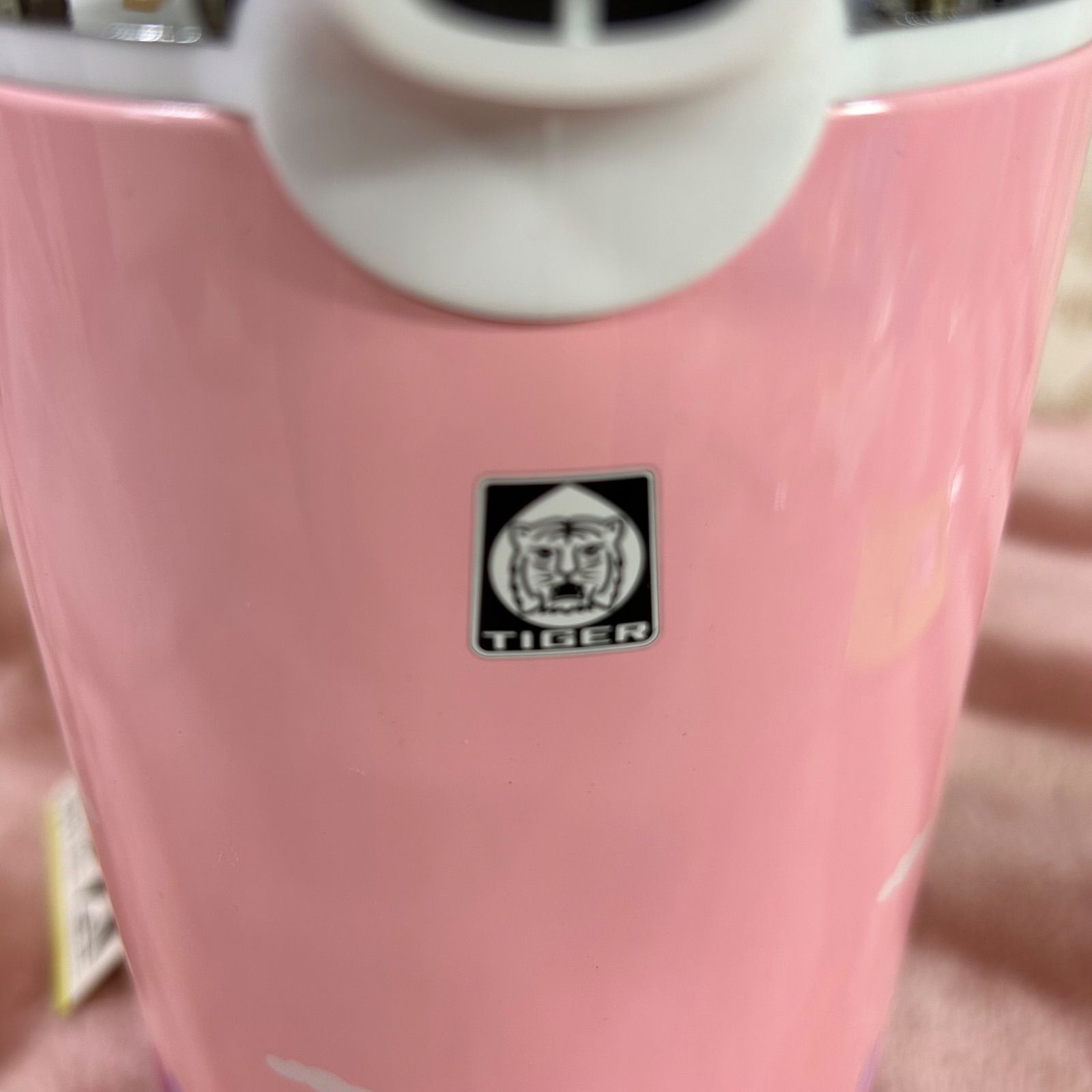 昭和レトロ タイガー魔法瓶 保温ポット 花柄ピンク 新品 TIGER - メルカリ