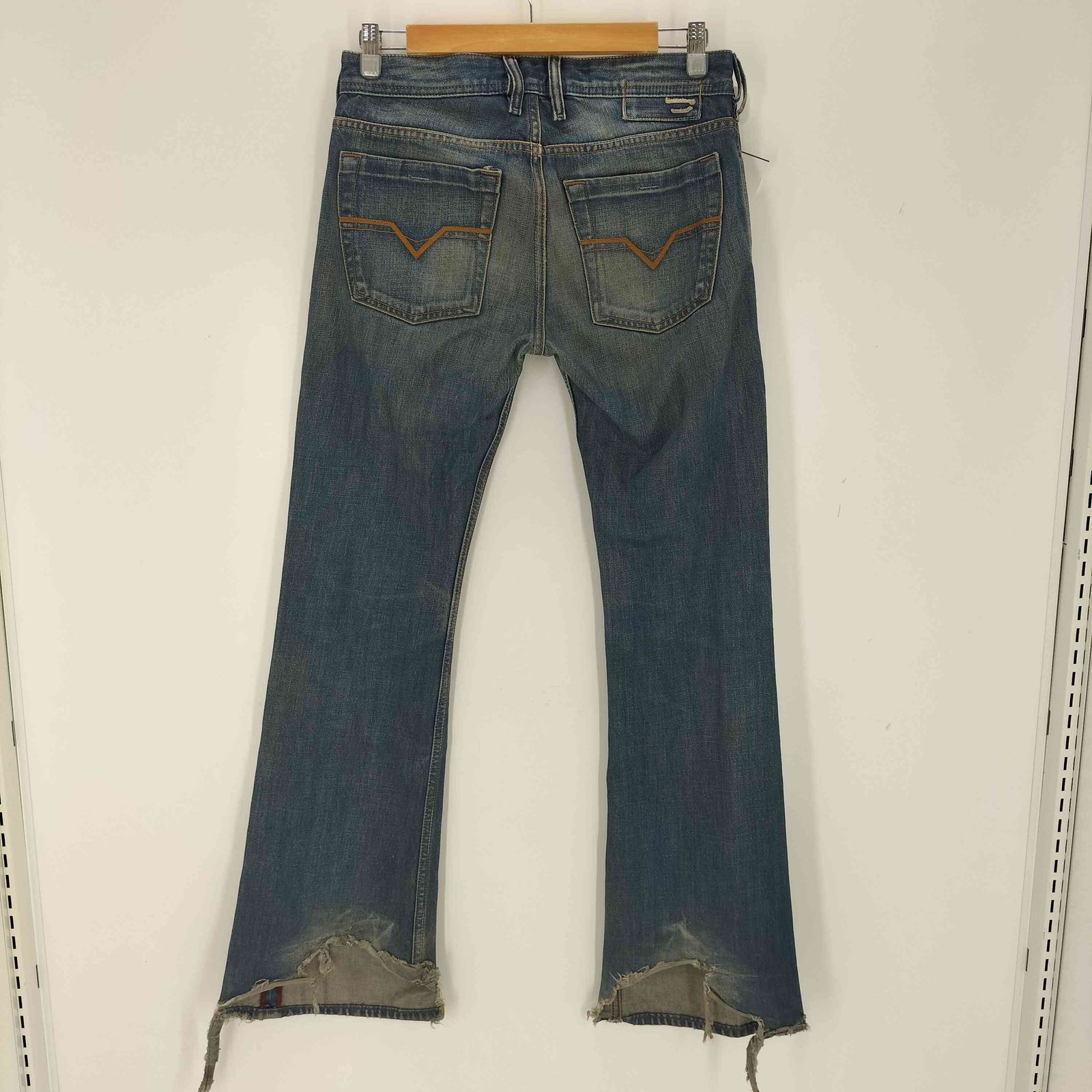 ディーゼル DIESEL イタリア製 ブーツカット ボタンフライ デニムパンツ レディース 28