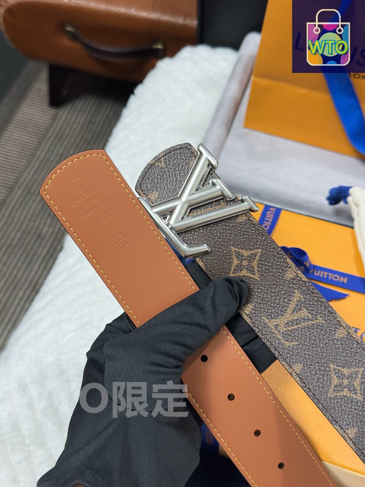今日特価】Louis Vuitton モノグラムブラックベルト M8846-1