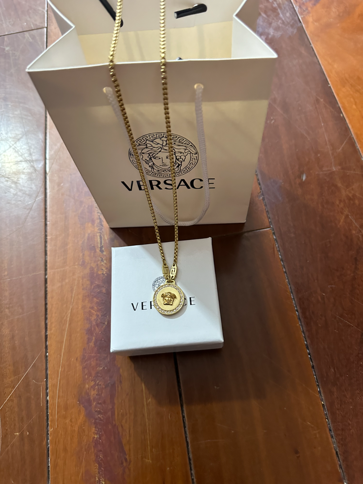 【新品未使用】 VERSACE ヴェルサーチ ネックレス