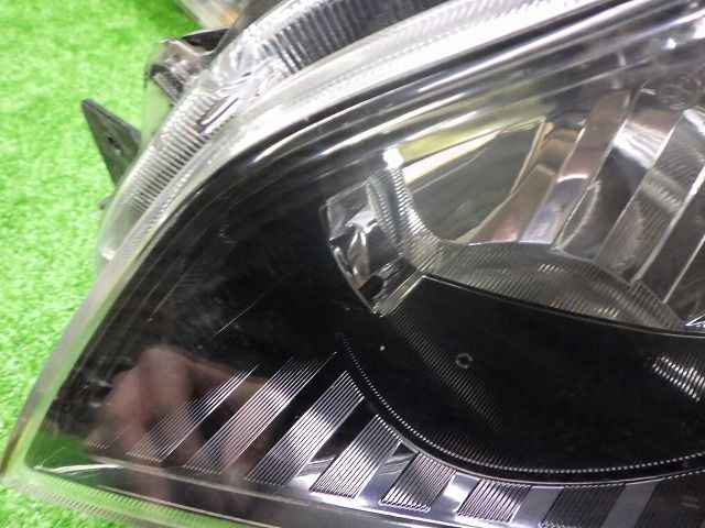 スバル BR9 BM9 レガシィ 後期 ヘッドライト 左右 HID 100-20061 4N